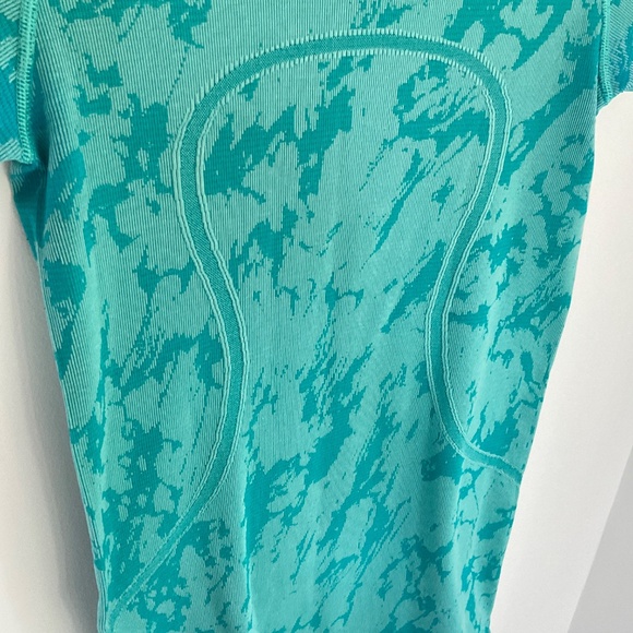 Lululemon Swiftly Tech Short Sleeve Top 4 Teal Blue - Picture 5 of 8